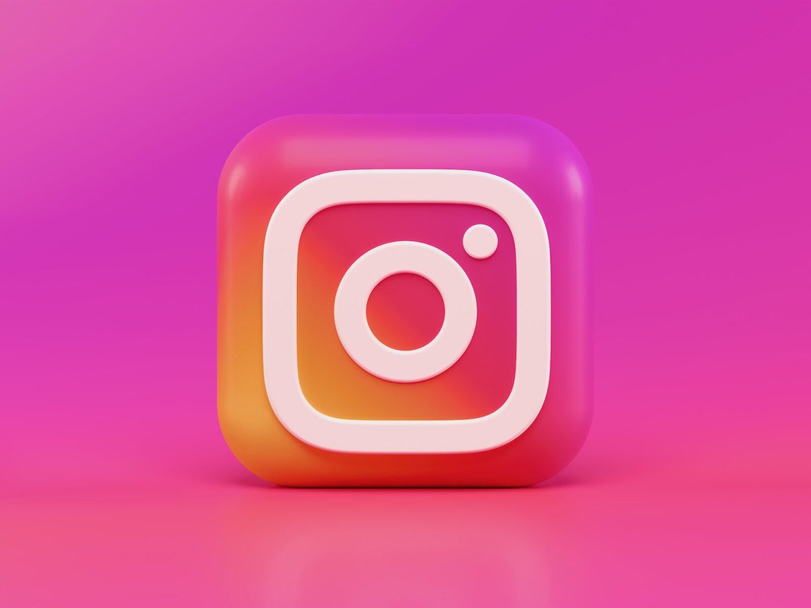 Instagram Reels: Mastering the Art of Creating Viral Short-Form Videos