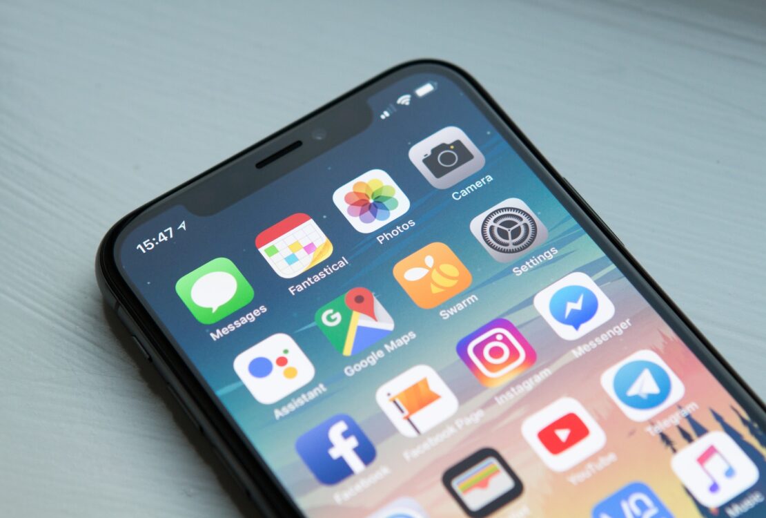 Mobile Apps and Their Influential Impact on Social Media Culture: A Comprehensive Analysis